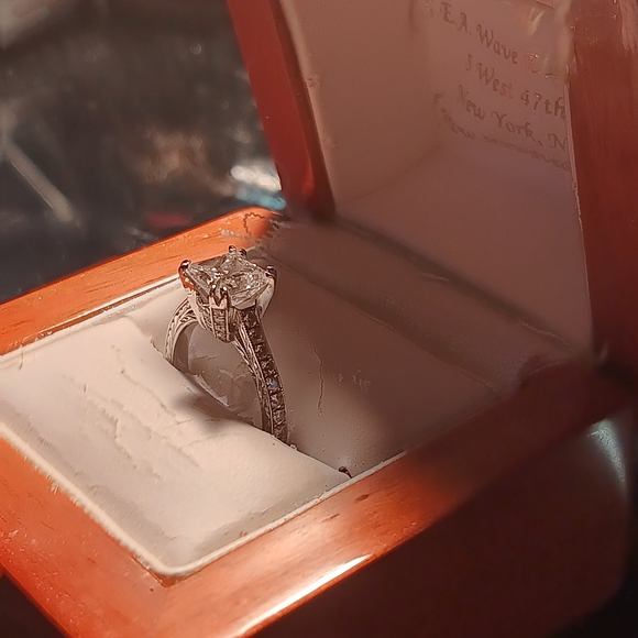 WEDDING/ENGAGEMENT RING💍 - Picture 10 of 16